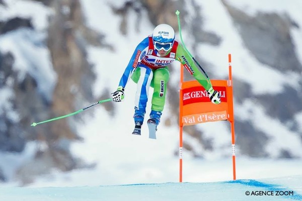 Горнолыжница Штухец победила в комбинации на этапе Кубка мира во Франции