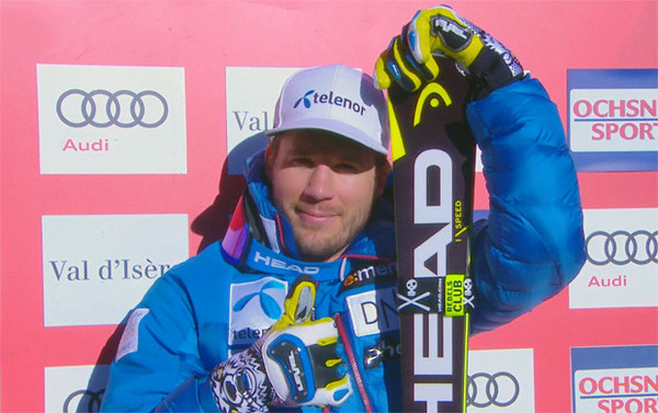 Янсруд победил в скоростном спуске на этапе КМ по горнолыжному спорту во Франции