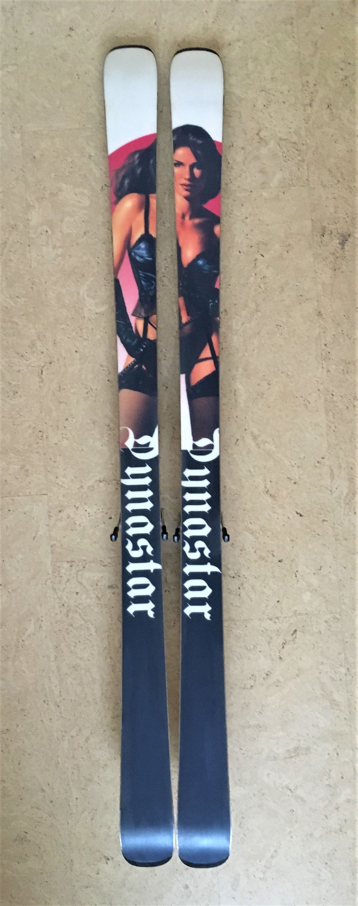 SKI.RU: Горные лыжи Dynastar Trouble Maker (Twintip) c креплениями, 168 см.