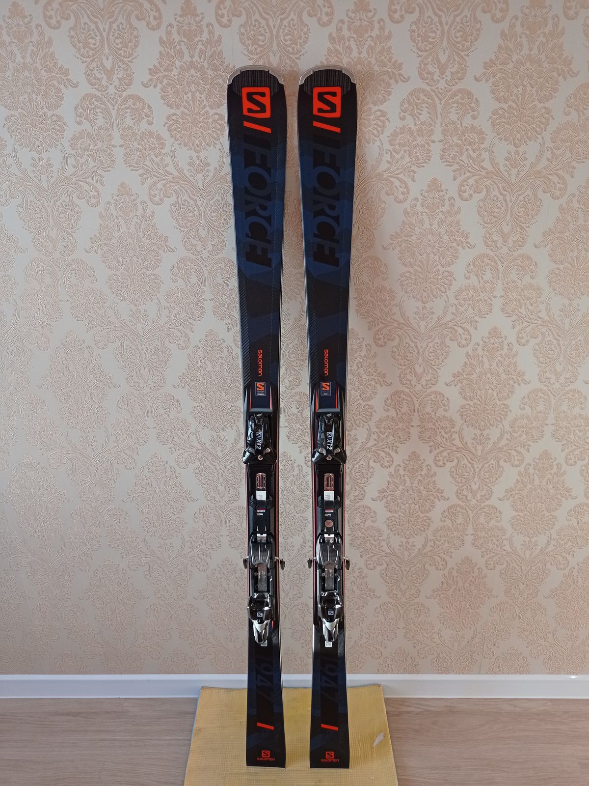 Salomon s online force 1947