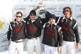 Как и год назад победила команда Brioni, выиграла трофей Cartier Polo World Cup