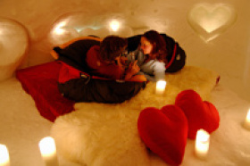 Romantic Igloo Plus