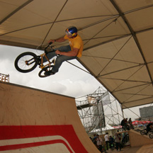       BMX Street  Adrenalin Games 2007  .