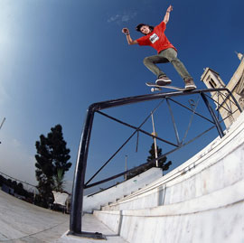     100    skate & snow  