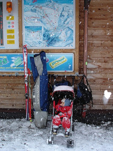 Спим под снегом