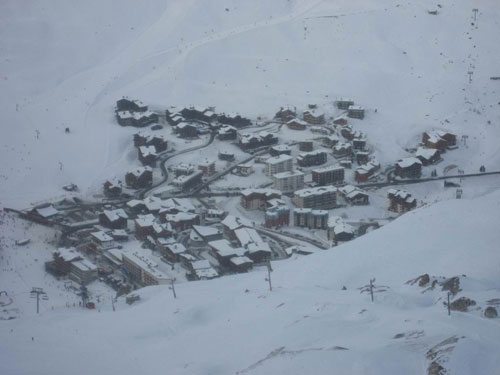 Поселок Тинь