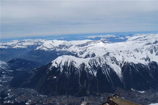 Вид на Альпы с высоты Айгюль дю Миди