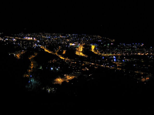 Нам устроили прощание с городом. Вид от электростанции. Через минуту началось Северное Сияние