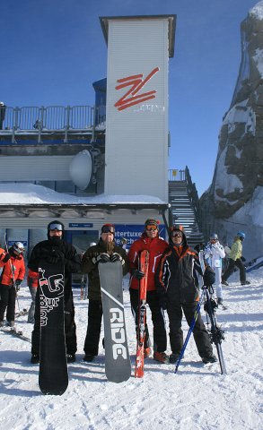 Поднялись на самый верх, на высоту 3250 метров