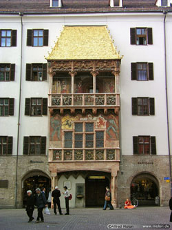 Городок для династии (Инсбрук – резиденция Габсбургов)