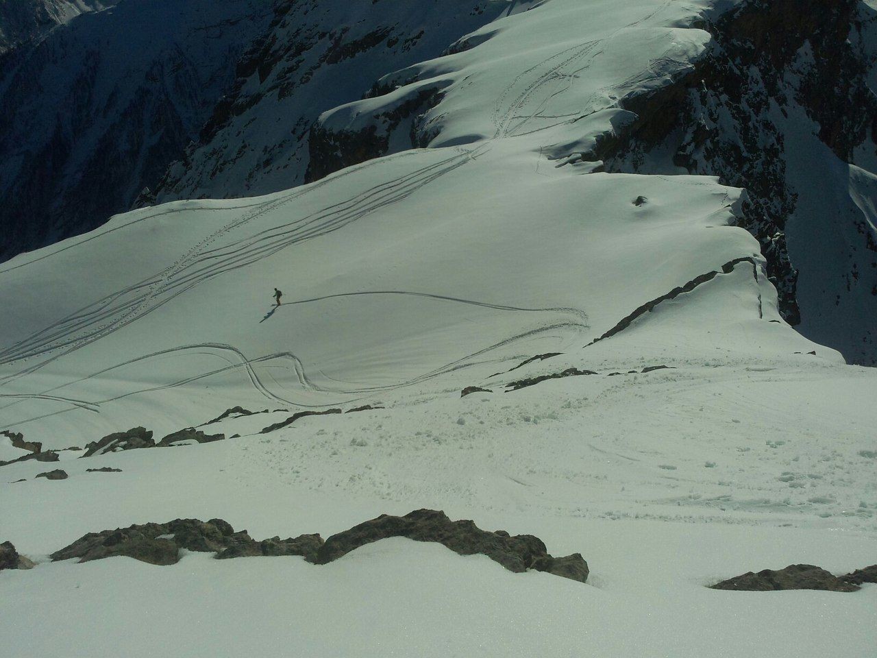 Где прячется снег. Renault 369 Blanc Glacier.
