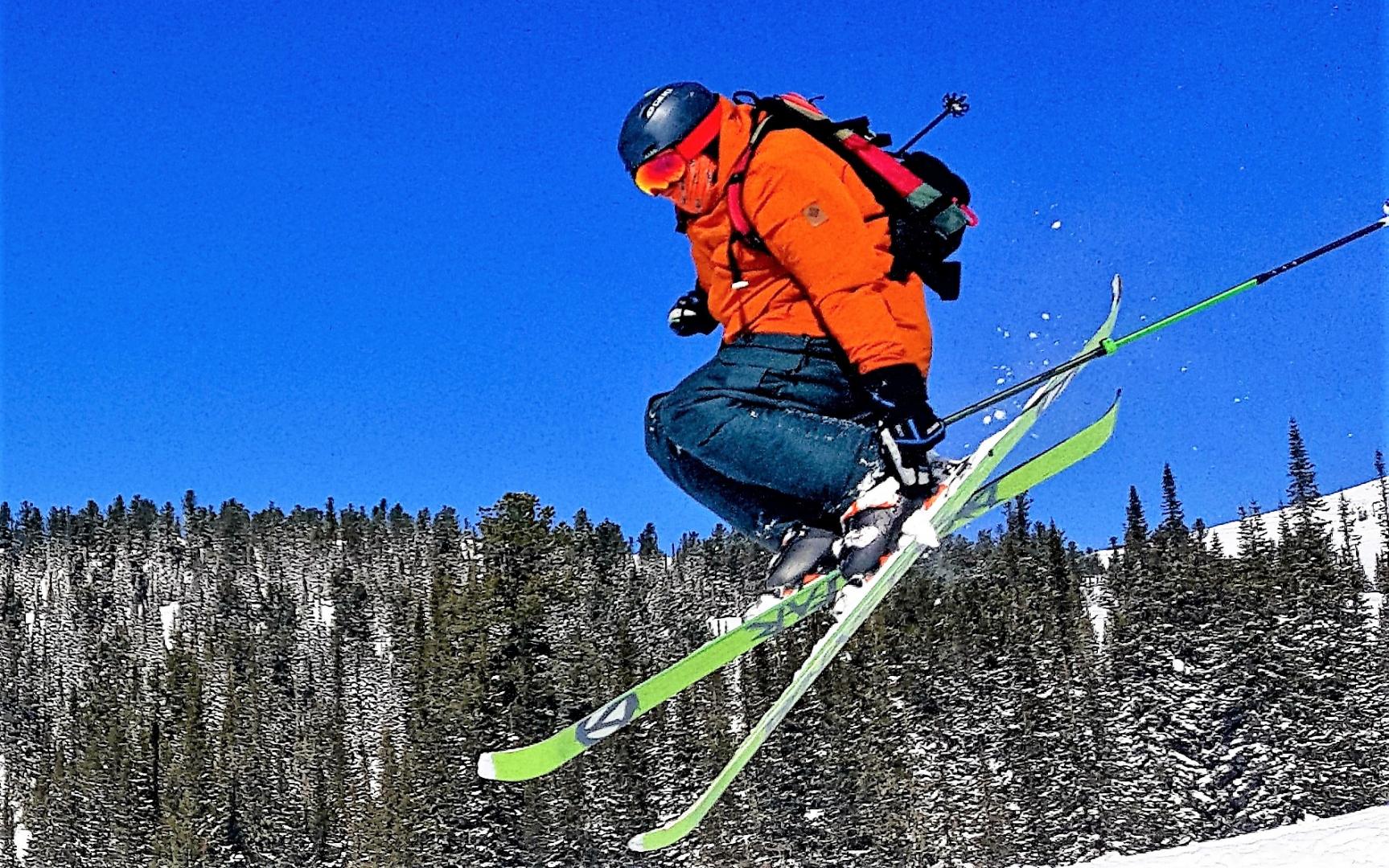 Ski r. Фрирайд горные лыжи. Гора Соболиная Байкальск беговые лыжи. Горные лыжи Ергаки подъемники. Бугель старый для горных лыж.