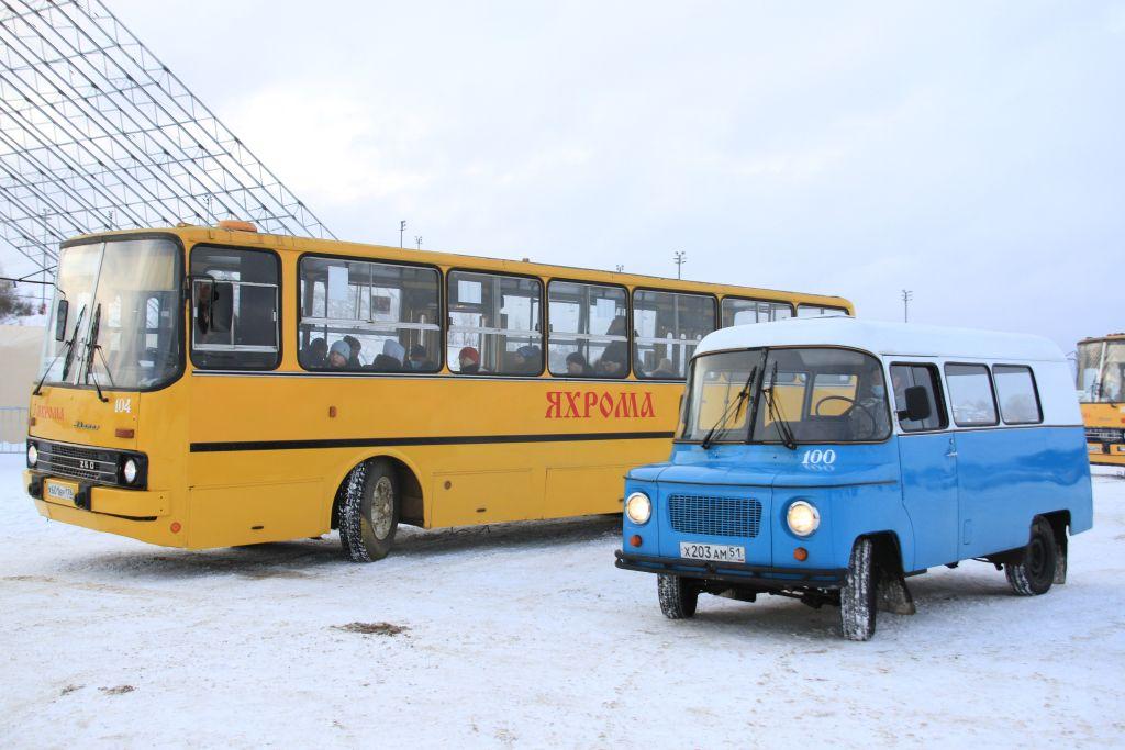 Автобус станция яхрома. Икарус Яхрома. Яхрома автобусы Икарус. Экскурсионный автобус Яхрома. Икарус ЯАЗ Яхромский.