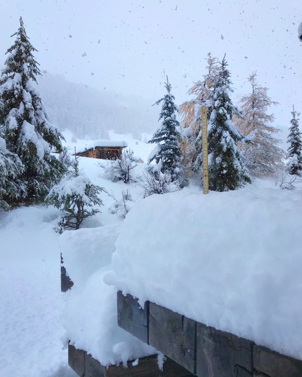 Snowfall%20Livigno%2027_10_18_3105.JPG