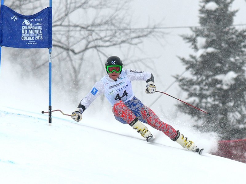 Федерация горнолыжного спорта и сноуборда россии. Павел Колготин лыжи. Александр Алехин горные лыжи. Лыжный спорт ч м среди юниоров. Юниорские горные лыжи уровня Кубка мира.
