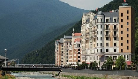   AZIMUT            Vasta Hotels